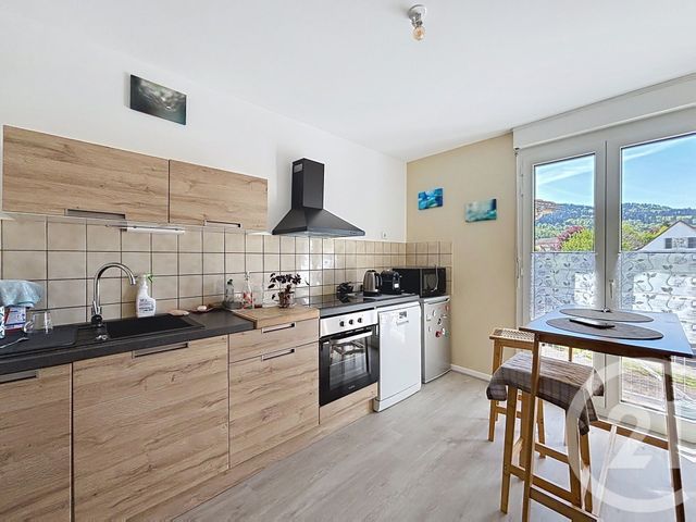 Appartement F3 &agrave; louer - 3 pi&egrave;ces - 71,80 m2 - Remiremont - 88 - LORRAINE