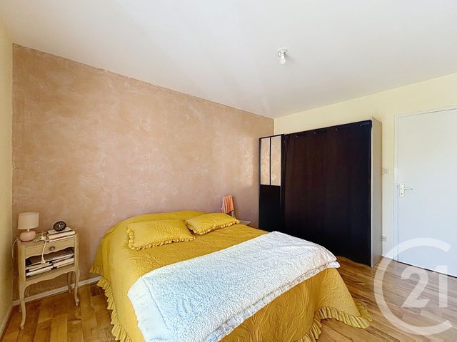 Appartement F3 &agrave; louer - 3 pi&egrave;ces - 71,80 m2 - Remiremont - 88 - LORRAINE