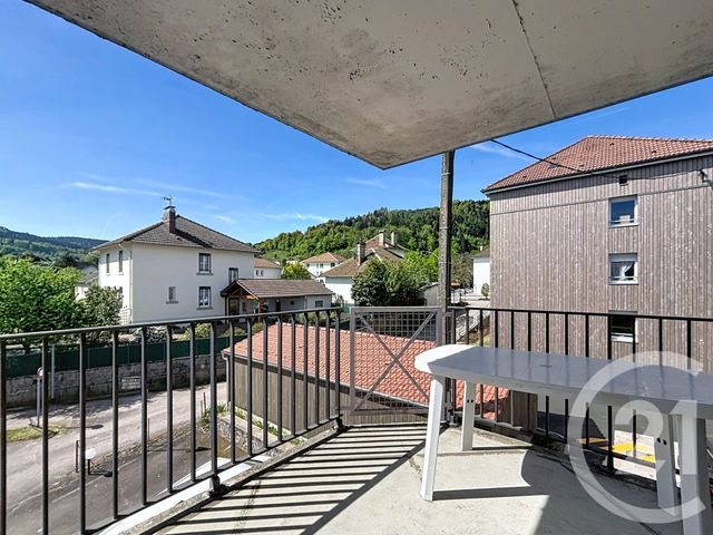 Appartement F3 &agrave; louer - 3 pi&egrave;ces - 71,80 m2 - Remiremont - 88 - LORRAINE