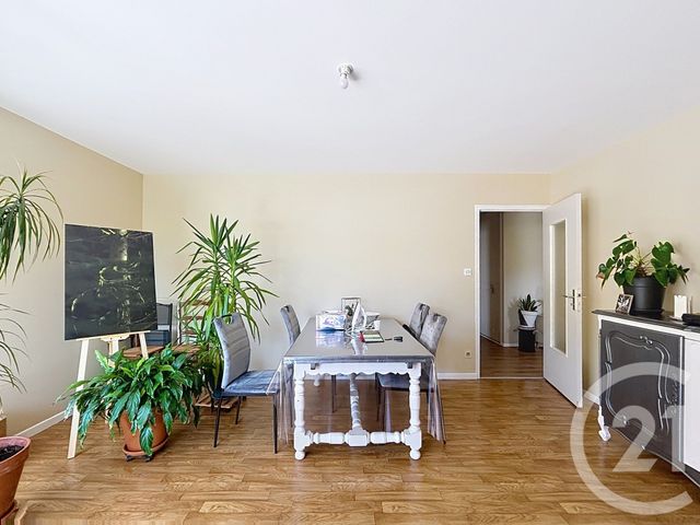 Appartement F3 &agrave; louer - 3 pi&egrave;ces - 71,80 m2 - Remiremont - 88 - LORRAINE