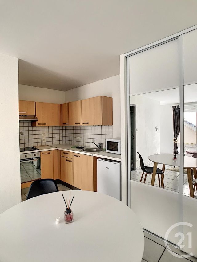 Appartement Studio &agrave; louer - 1 pi&egrave;ce - 25,44 m2 - Remiremont - 88 - LORRAINE