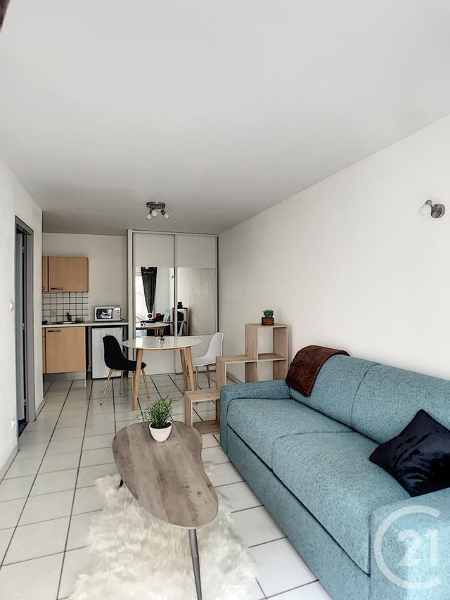 Appartement Studio &agrave; louer - 1 pi&egrave;ce - 25,44 m2 - Remiremont - 88 - LORRAINE