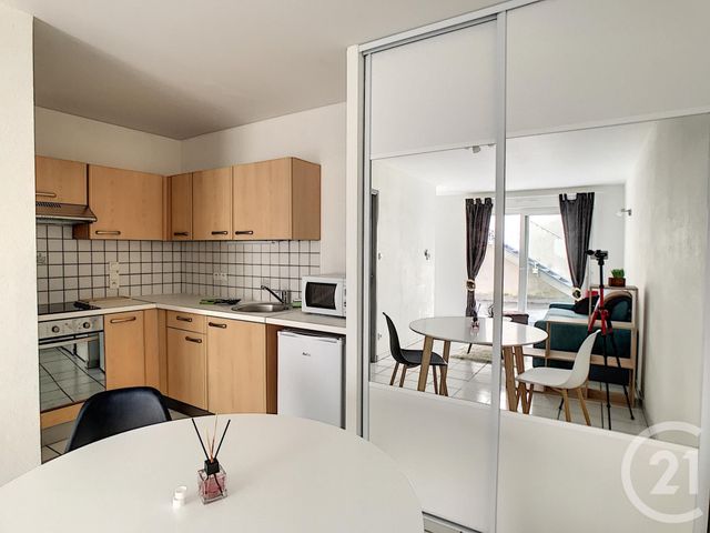 Appartement Studio &agrave; louer - 1 pi&egrave;ce - 25,44 m2 - Remiremont - 88 - LORRAINE