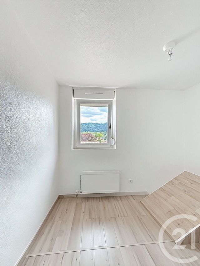 Appartement F2 &agrave; louer - 2 pi&egrave;ces - 50,12 m2 - St Ame - 88 - LORRAINE