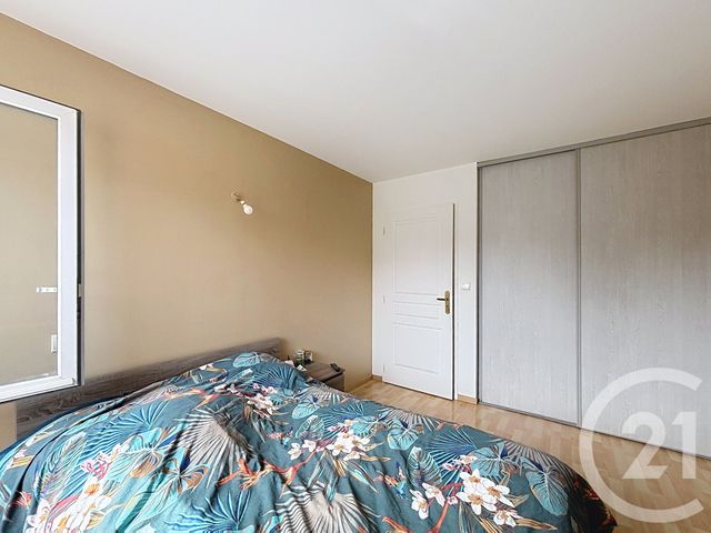 Appartement F3 &agrave; louer - 3 pi&egrave;ces - 64,88 m2 - Remiremont - 88 - LORRAINE