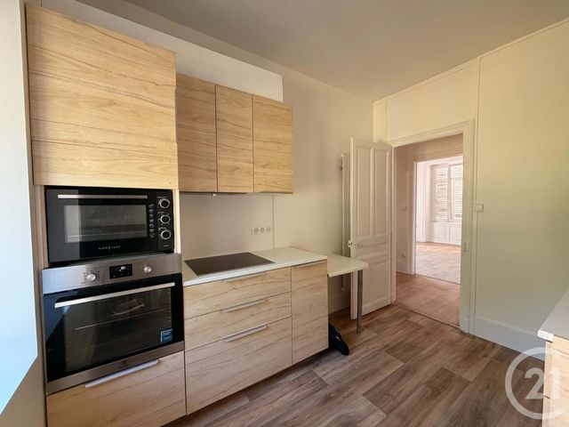 Appartement F3 &agrave; louer - 3 pi&egrave;ces - 91,52 m2 - Remiremont - 88 - LORRAINE