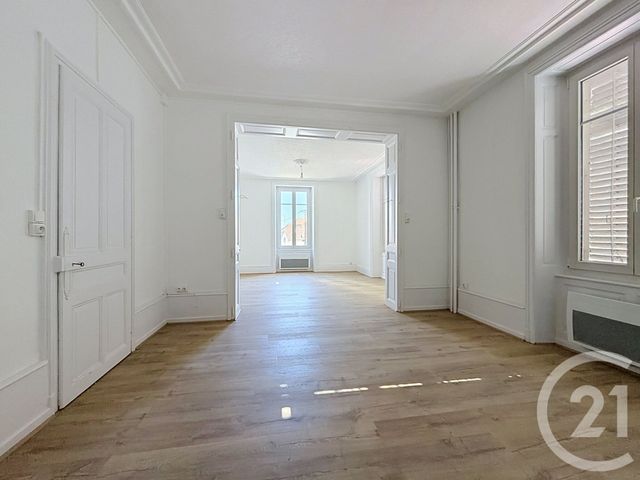 Appartement F3 &agrave; louer - 3 pi&egrave;ces - 91,52 m2 - Remiremont - 88 - LORRAINE
