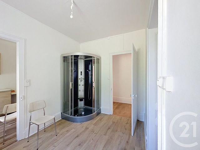 Appartement F3 &agrave; louer - 3 pi&egrave;ces - 91,52 m2 - Remiremont - 88 - LORRAINE