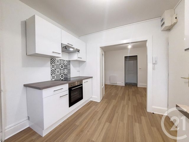 Appartement F2 &agrave; louer - 2 pi&egrave;ces - 34,31 m2 - Remiremont - 88 - LORRAINE