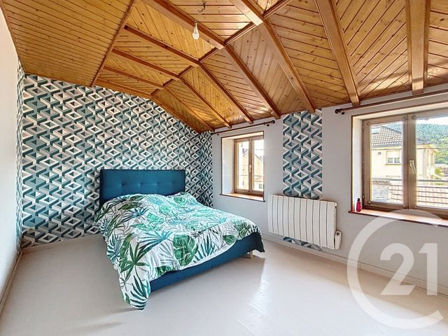 Appartement F3 &agrave; louer - 3 pi&egrave;ces - 61,98 m2 - Remiremont - 88 - LORRAINE