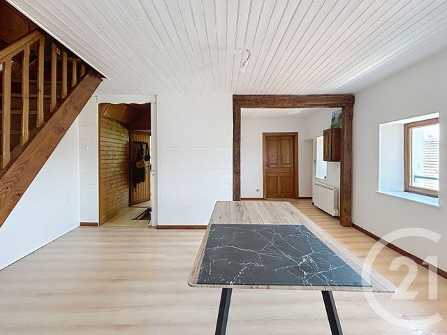 Appartement F3 &agrave; louer - 3 pi&egrave;ces - 61,98 m2 - Remiremont - 88 - LORRAINE