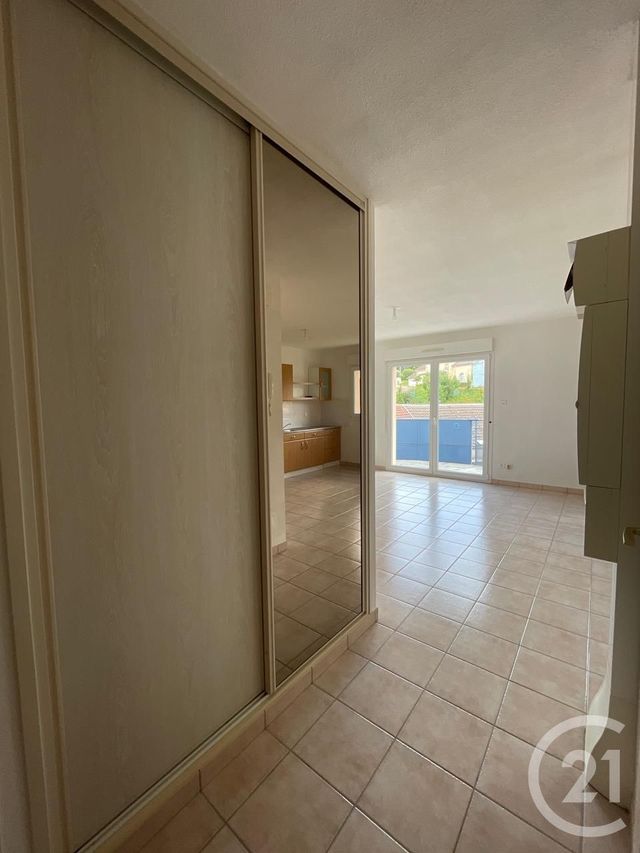 Appartement F3 &agrave; louer - 3 pi&egrave;ces - 65,02 m2 - Remiremont - 88 - LORRAINE