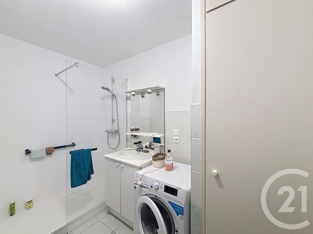 Appartement F3 &agrave; louer - 3 pi&egrave;ces - 65,02 m2 - Remiremont - 88 - LORRAINE