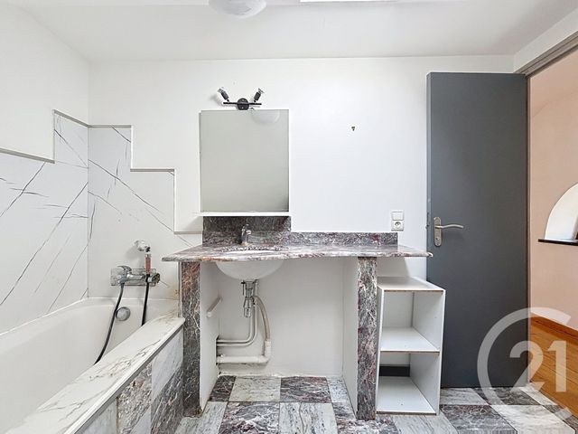 Appartement F2 &agrave; louer - 2 pi&egrave;ces - 59,35 m2 - Vagney - 88 - LORRAINE