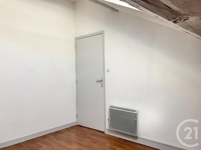 Appartement F3 &agrave; louer - 3 pi&egrave;ces - 65,73 m2 - Remiremont - 88 - LORRAINE