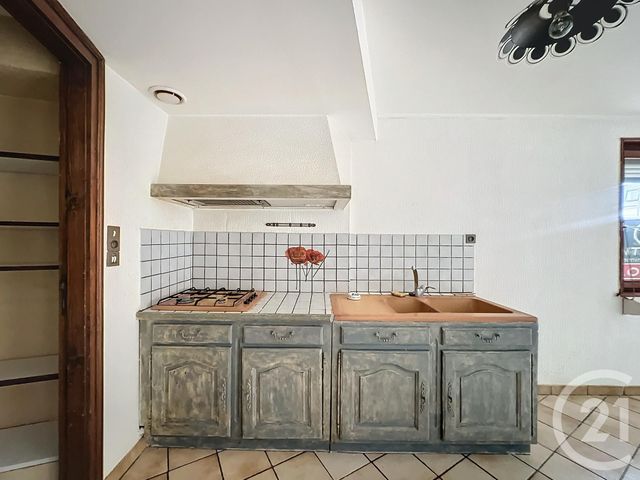 Appartement F2 &agrave; louer - 2 pi&egrave;ces - 45,88 m2 - Remiremont - 88 - LORRAINE