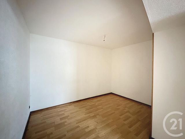 Appartement F2 &agrave; louer - 2 pi&egrave;ces - 45,88 m2 - Remiremont - 88 - LORRAINE