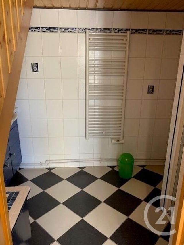 Appartement F1 &agrave; louer - 1 pi&egrave;ce - 19,03 m2 - Epinal - 88 - LORRAINE