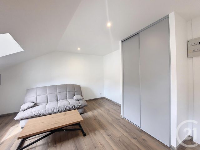 Appartement F1 &agrave; louer - 1 pi&egrave;ce - 23,75 m2 - Remiremont - 88 - LORRAINE