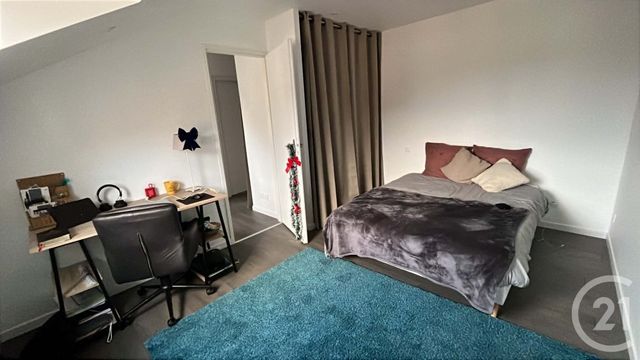 Appartement F1 &agrave; louer - 1 pi&egrave;ce - 24,40 m2 - Remiremont - 88 - LORRAINE