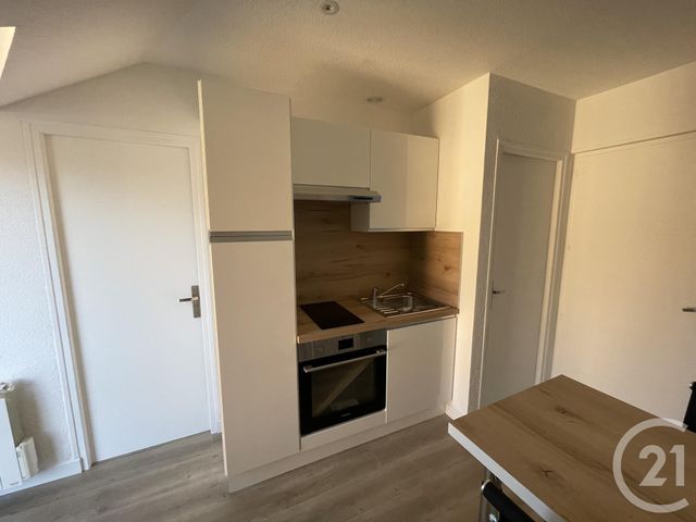 Appartement F1 &agrave; louer - 1 pi&egrave;ce - 25,76 m2 - Remiremont - 88 - LORRAINE