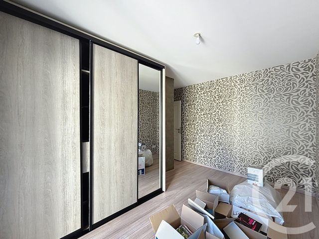 Appartement F3 &agrave; louer - 3 pi&egrave;ces - 81,81 m2 - Remiremont - 88 - LORRAINE