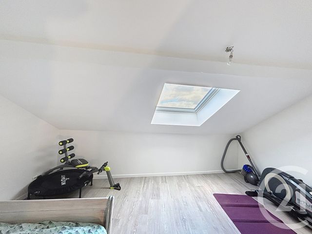 Appartement F4 &agrave; louer - 4 pi&egrave;ces - 70,31 m2 - Remiremont - 88 - LORRAINE