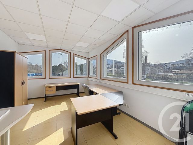Bureaux à louer - 160.0 m2 - 88 - Vosges