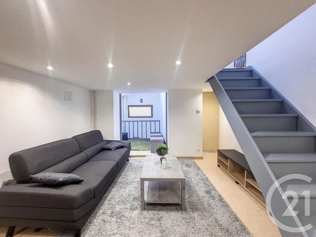Appartement F2 &agrave; louer - 2 pi&egrave;ces - 43,12 m2 - Remiremont - 88 - LORRAINE