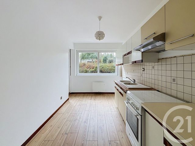 Appartement F2 &agrave; louer - 2 pi&egrave;ces - 56,98 m2 - Remiremont - 88 - LORRAINE