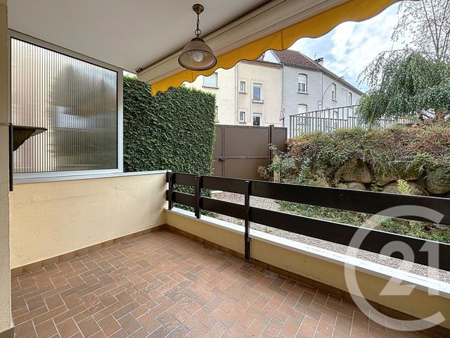 Appartement F2 &agrave; louer - 2 pi&egrave;ces - 56,98 m2 - Remiremont - 88 - LORRAINE