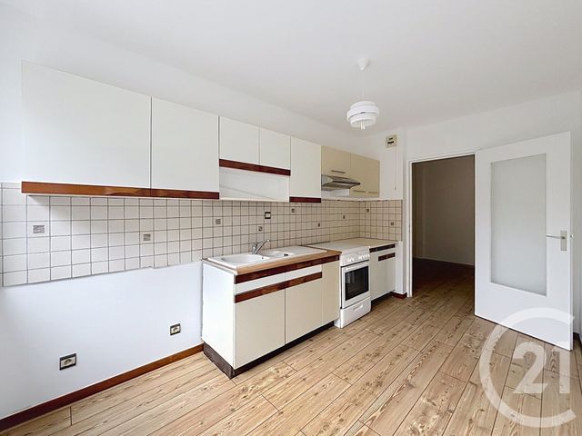 Appartement F2 &agrave; louer - 2 pi&egrave;ces - 56,98 m2 - Remiremont - 88 - LORRAINE