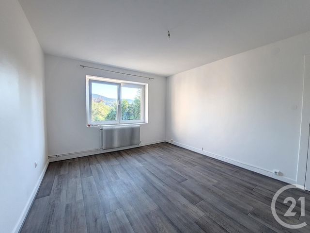 Appartement F2 &agrave; louer - 2 pi&egrave;ces - 59,87 m2 - St Etienne Les Remiremont - 88 - LORRAINE