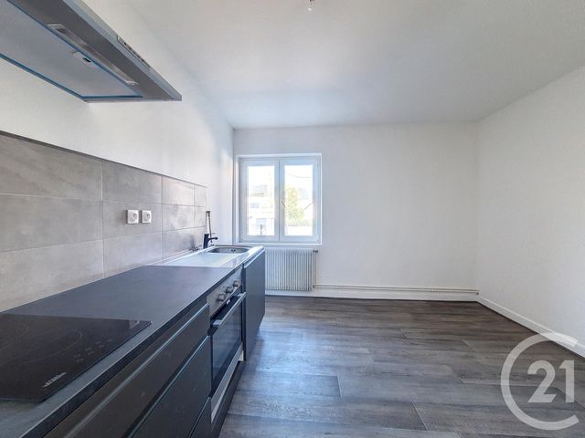 Appartement F2 &agrave; louer - 2 pi&egrave;ces - 59,87 m2 - St Etienne Les Remiremont - 88 - LORRAINE