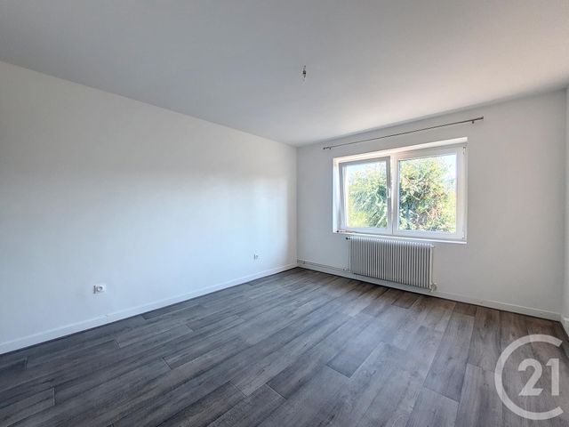 Appartement F2 &agrave; louer - 2 pi&egrave;ces - 59,87 m2 - St Etienne Les Remiremont - 88 - LORRAINE