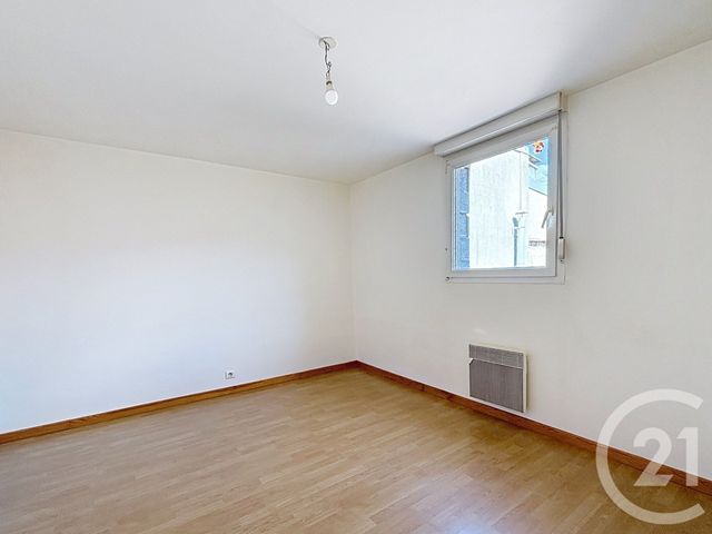 Appartement F3 &agrave; louer - 3 pi&egrave;ces - 61,23 m2 - Remiremont - 88 - LORRAINE