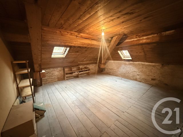 Appartement F4 &agrave; vendre - 11 pi&egrave;ces - 226,51 m2 - Eloyes - 88 - LORRAINE