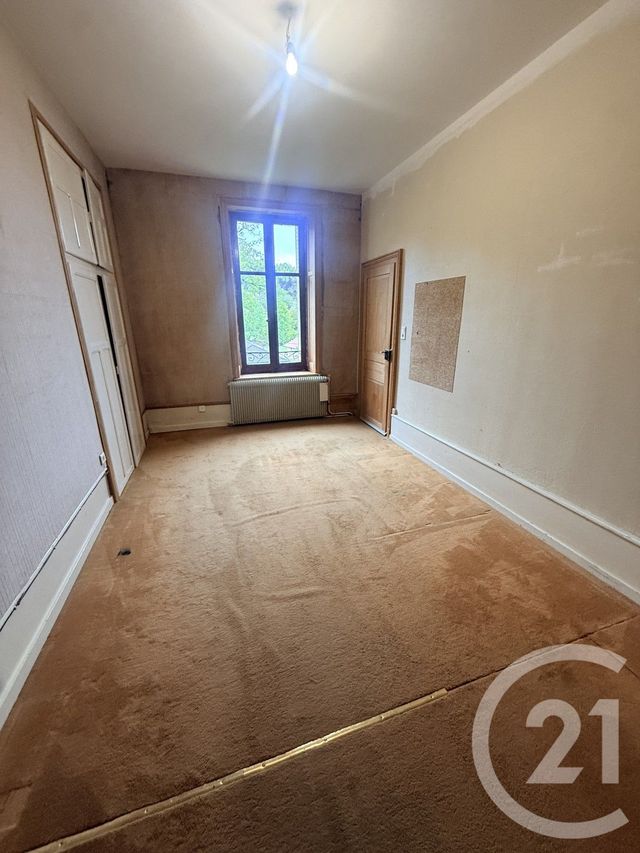 Appartement F4 &agrave; vendre - 11 pi&egrave;ces - 226,51 m2 - Eloyes - 88 - LORRAINE