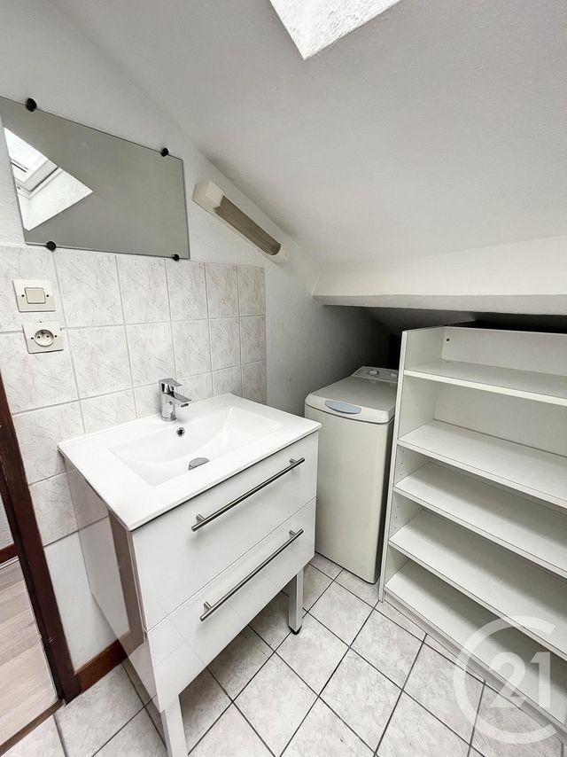 Appartement F2 &agrave; louer - 2 pi&egrave;ces - 29,63 m2 - Remiremont - 88 - LORRAINE