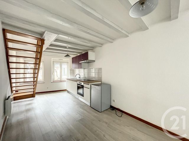Appartement F2 &agrave; louer - 2 pi&egrave;ces - 29,63 m2 - Remiremont - 88 - LORRAINE