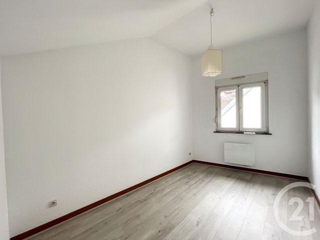 Appartement F2 &agrave; louer - 2 pi&egrave;ces - 29,63 m2 - Remiremont - 88 - LORRAINE