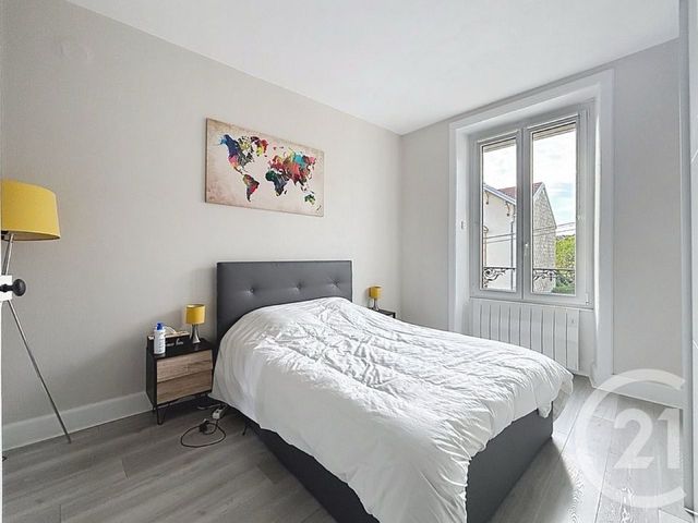 Appartement F4 &agrave; louer - 4 pi&egrave;ces - 74,03 m2 - Epinal - 88 - LORRAINE
