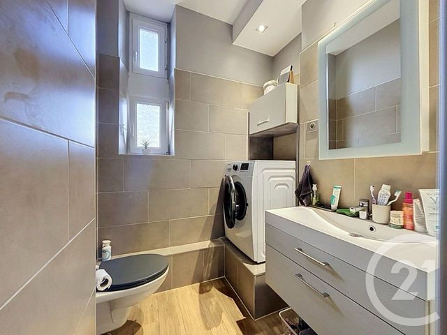 Appartement F4 &agrave; louer - 4 pi&egrave;ces - 74,03 m2 - Epinal - 88 - LORRAINE