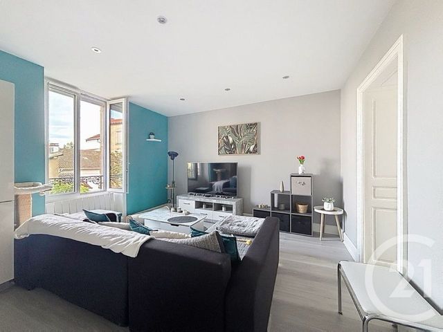 Appartement F4 &agrave; louer - 4 pi&egrave;ces - 74,03 m2 - Epinal - 88 - LORRAINE