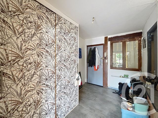 Appartement F2 &agrave; louer - 2 pi&egrave;ces - 34,18 m2 - Remiremont - 88 - LORRAINE