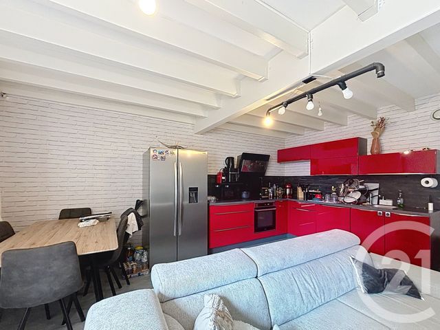 Appartement F3 &agrave; louer - 3 pi&egrave;ces - 71,15 m2 - Remiremont - 88 - LORRAINE