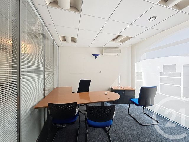 Local commercial à louer - 145.0 m2 - 88 - Vosges