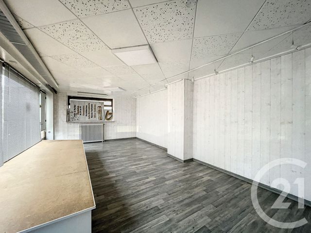 Local commercial à louer - 73.98 m2 - 88 - Vosges