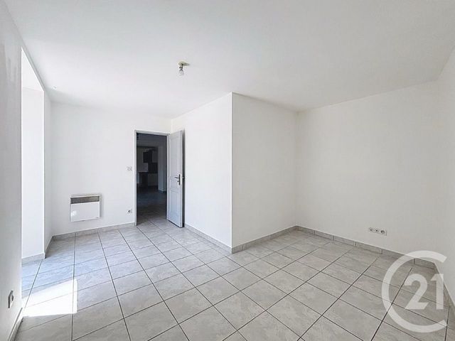 Appartement F3 &agrave; louer - 3 pi&egrave;ces - 63,88 m2 - Epinal - 88 - LORRAINE