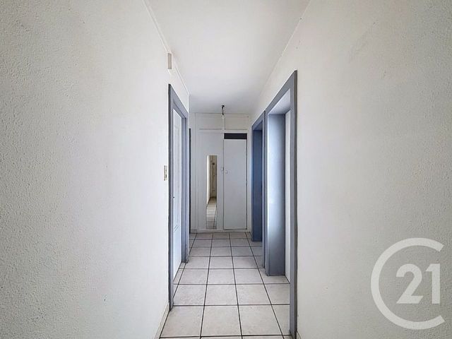 Appartement F3 &agrave; louer - 3 pi&egrave;ces - 64 m2 - Epinal - 88 - LORRAINE
